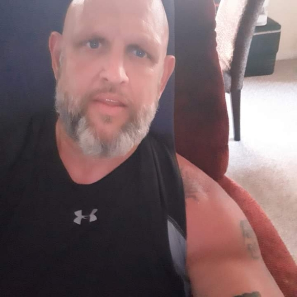 Meet your Posher, Darryl - Picture 3 of 3